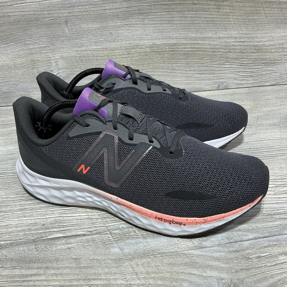 New Balance FF Arishi V4 WARISPK4 Gray Running Sneakers Women's Size 12 D Wide
